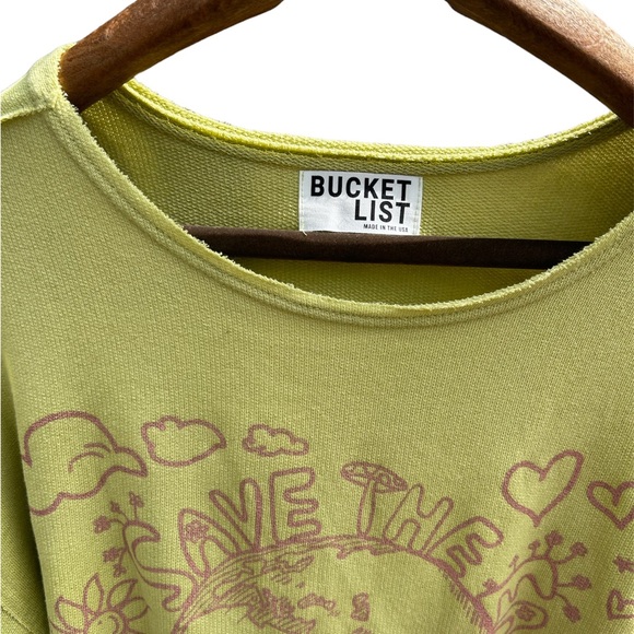 *NWOT* BUCKETLIST Distressed Pullover Sweatshirt - Picture 4 of 6